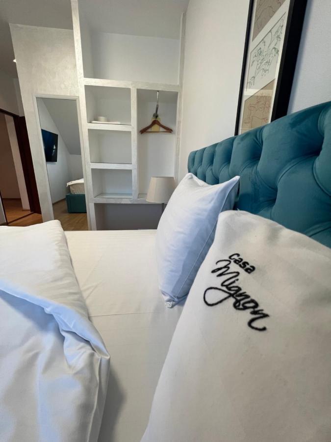 Casa Mignon Hotel Oradea Ngoại thất bức ảnh